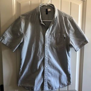 Men’s casual short sleeve shirt